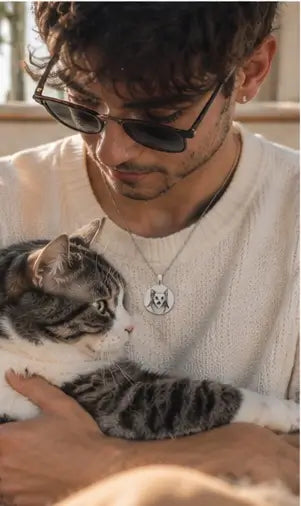 Illustrative personalized pet portrait necklace lifestyle photo 5